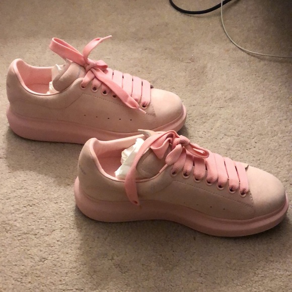 Used once - Picture 2 of 3